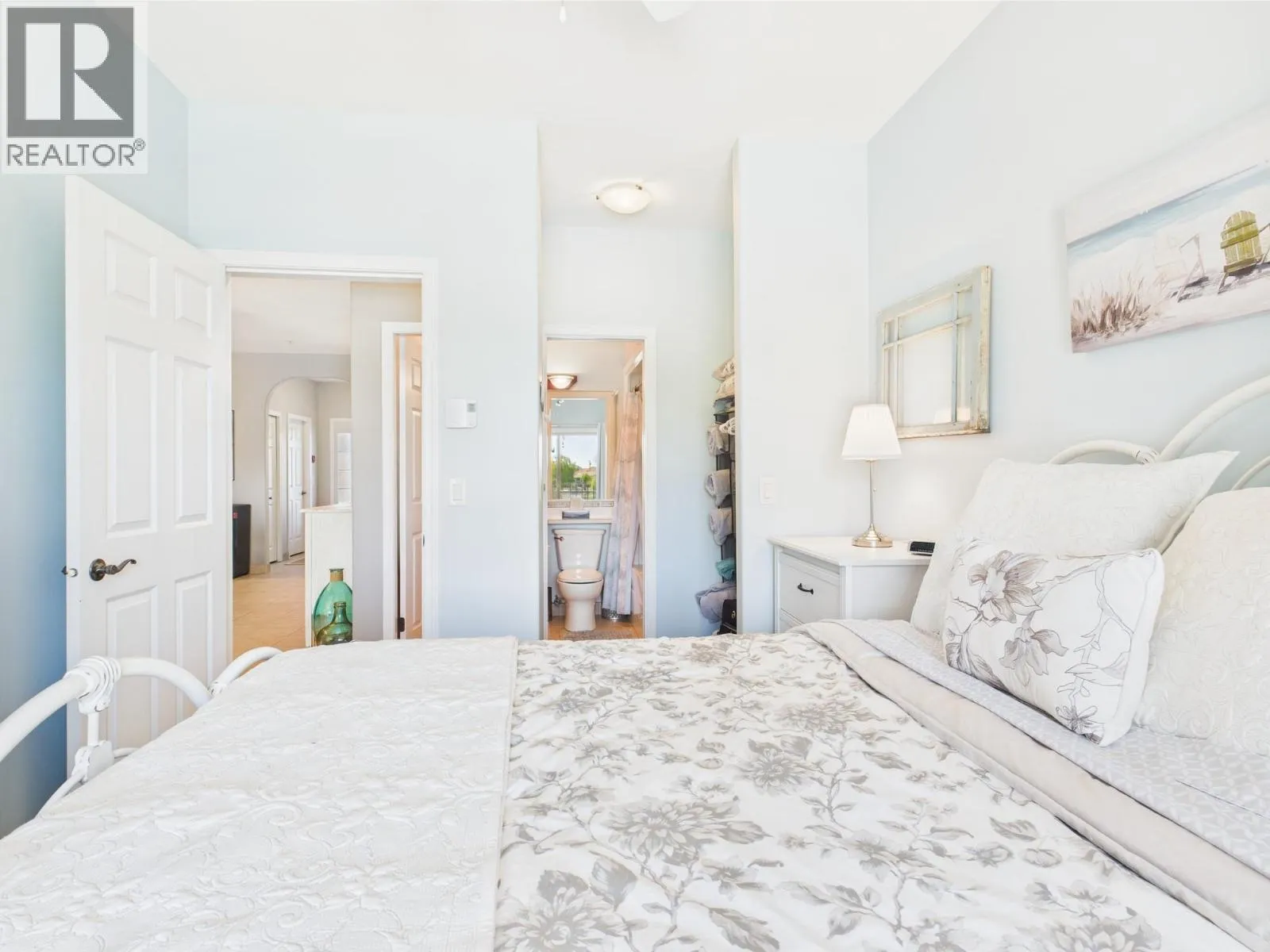 15 Solana Key Court Unit# 108