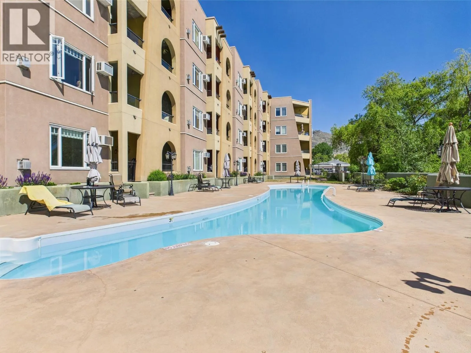 15 Solana Key Court Unit# 108