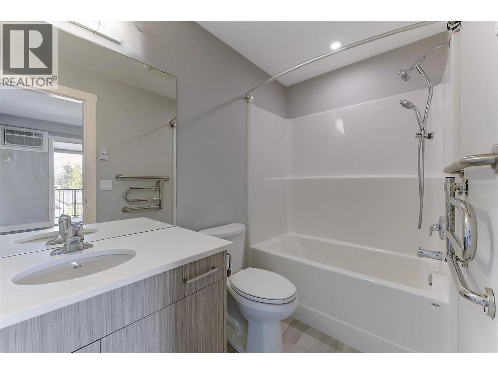 3090 Burtch Road Unit# 212