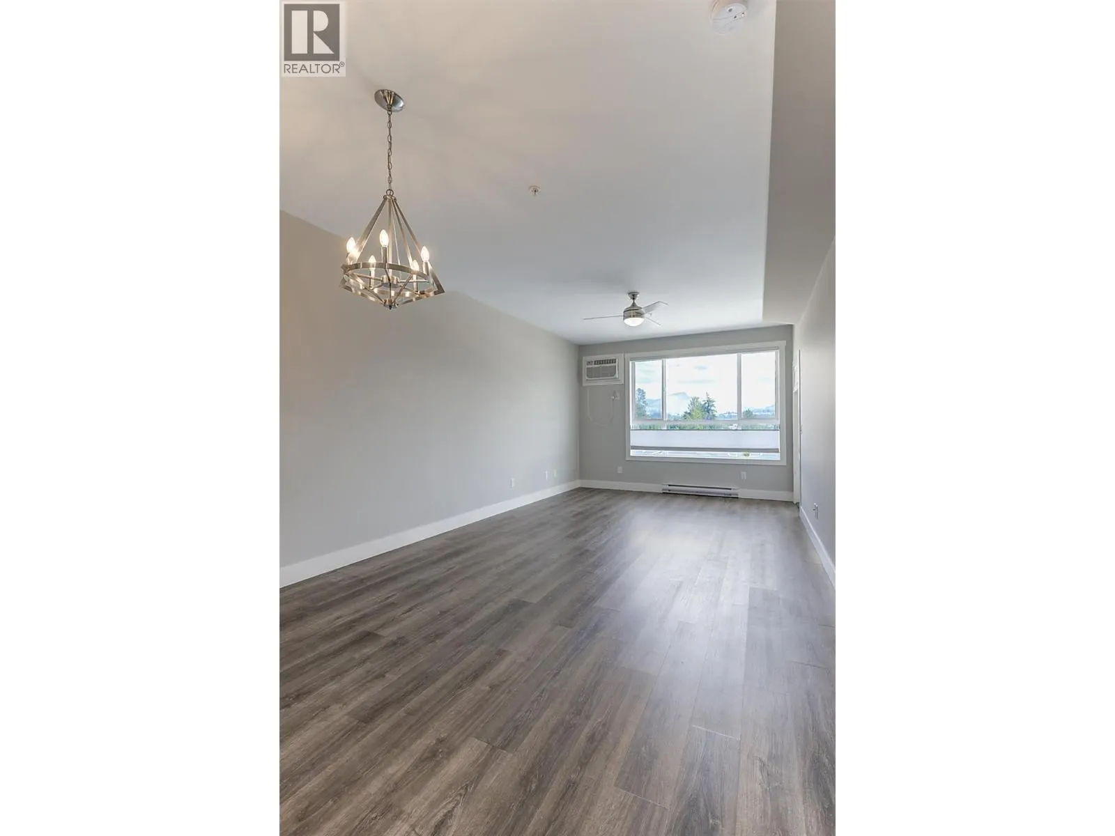 3090 Burtch Road Unit# 212