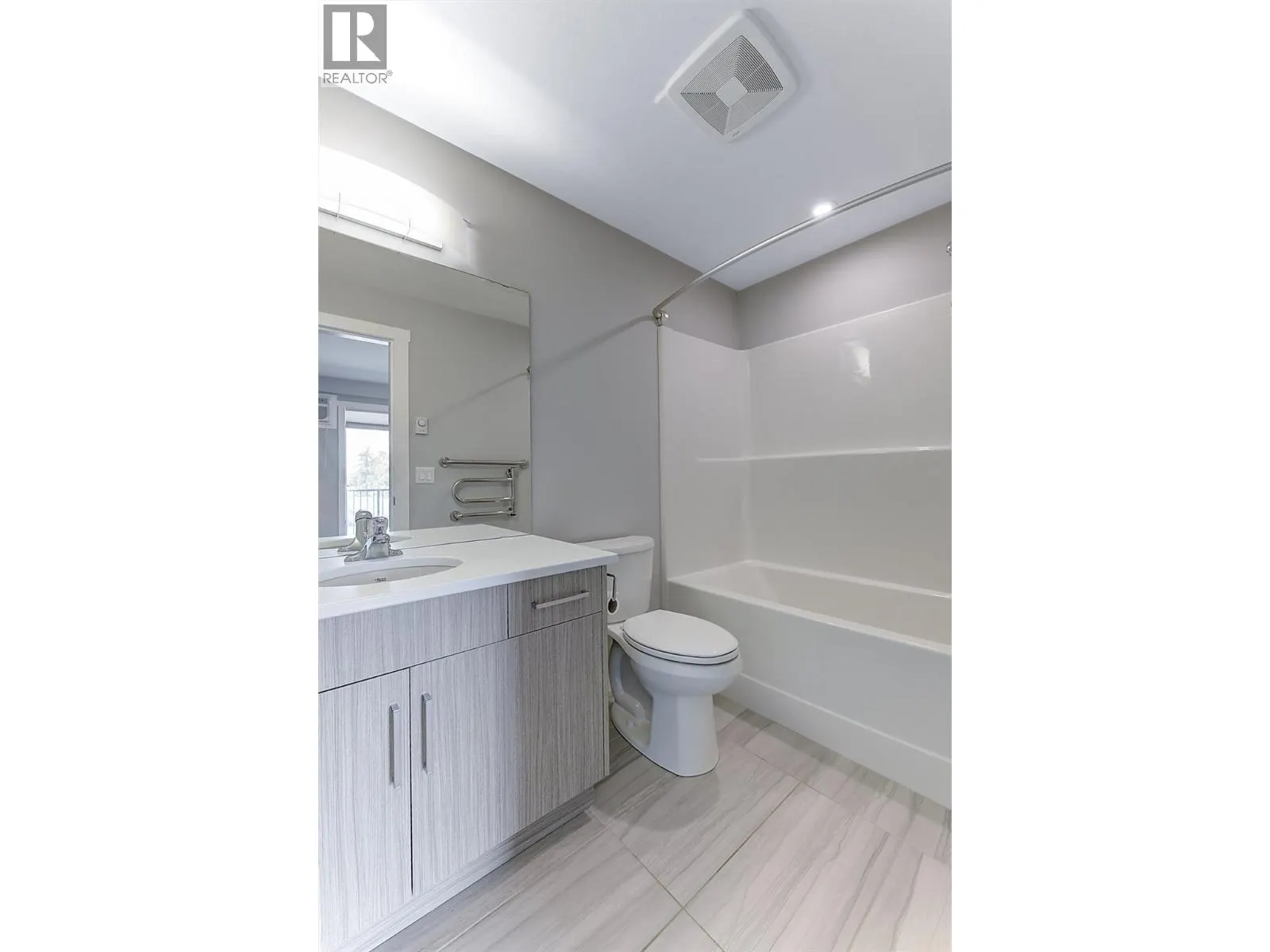 3090 Burtch Road Unit# 212