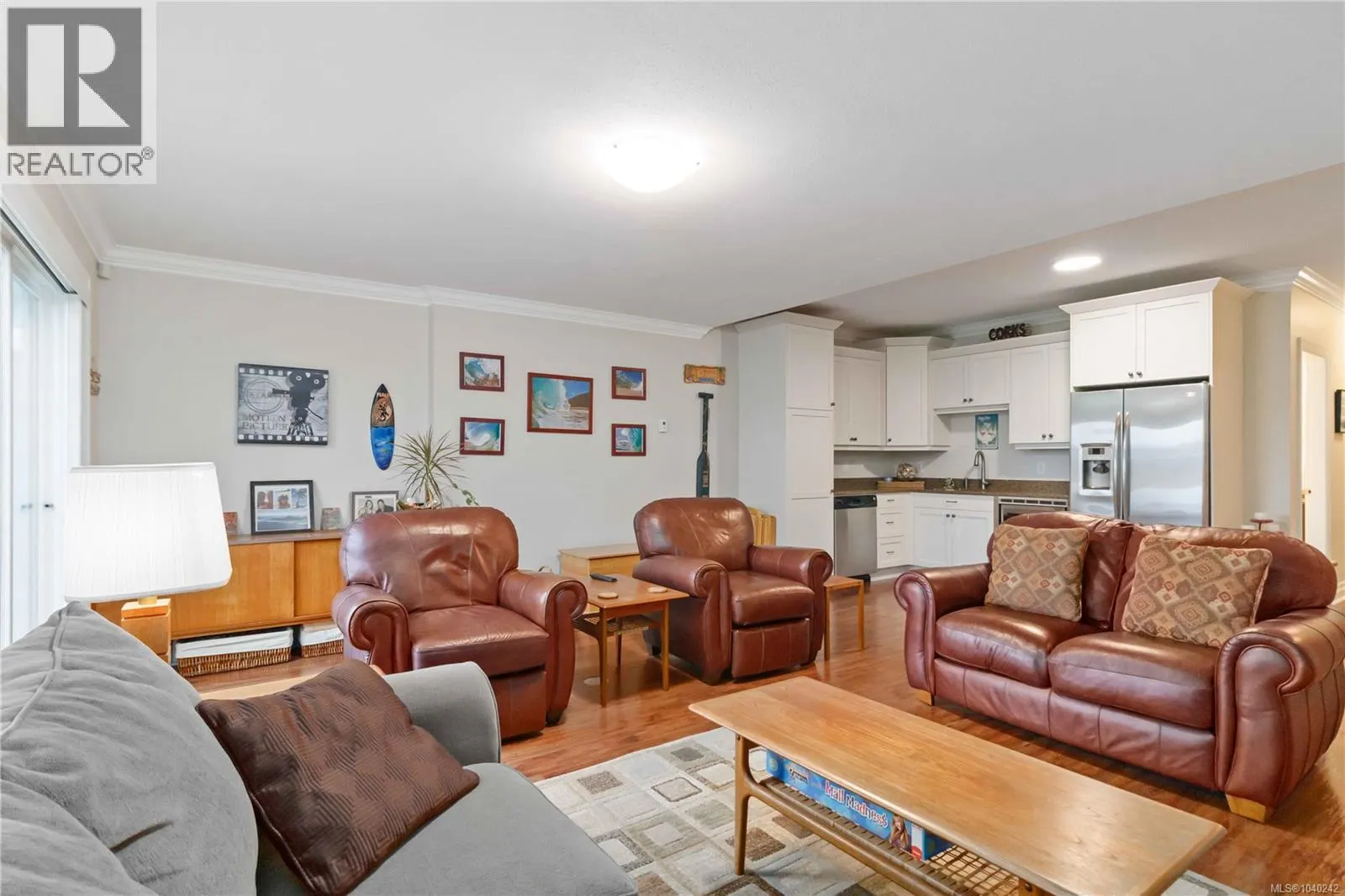 3 6995 Nordin Rd