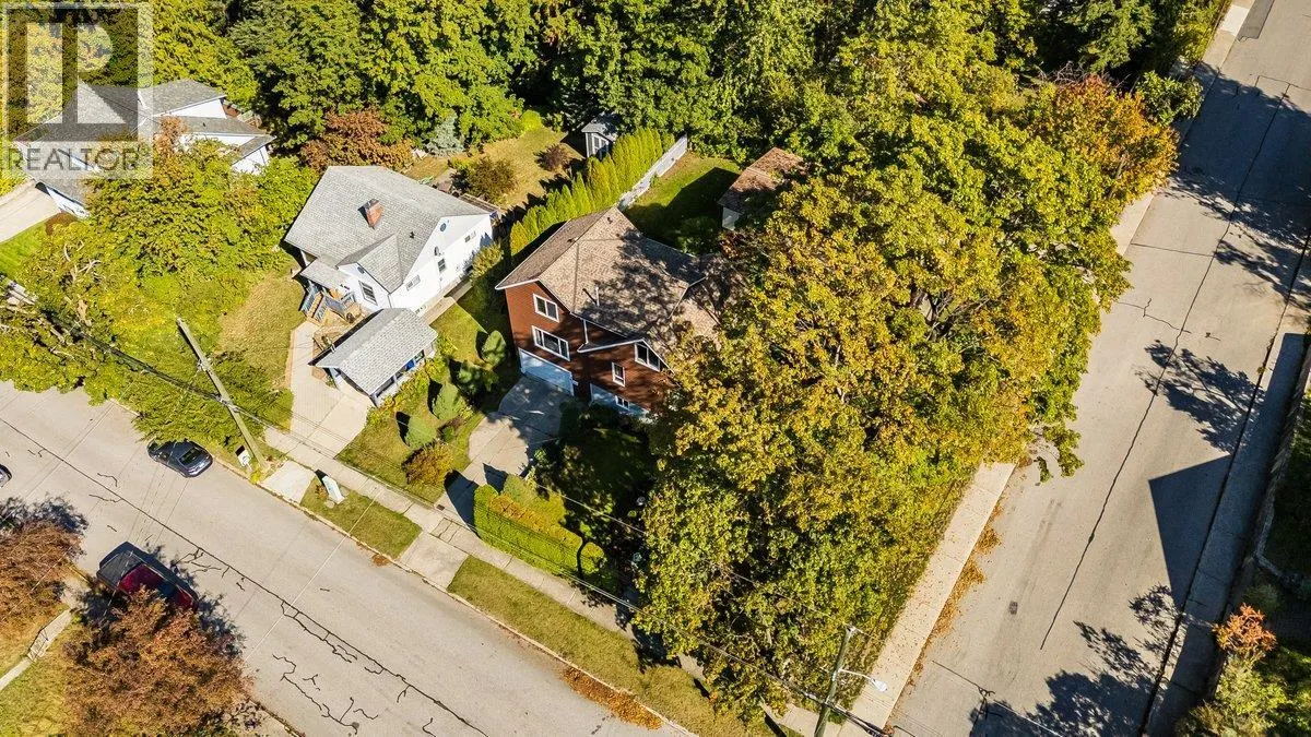 904 Fifth Street