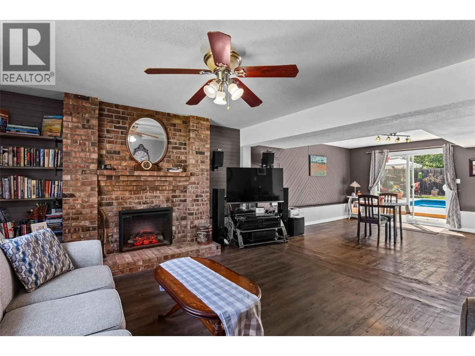 1683 SHERIDAN Drive