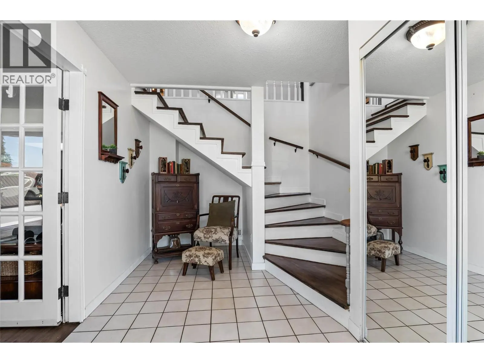 1683 SHERIDAN Drive