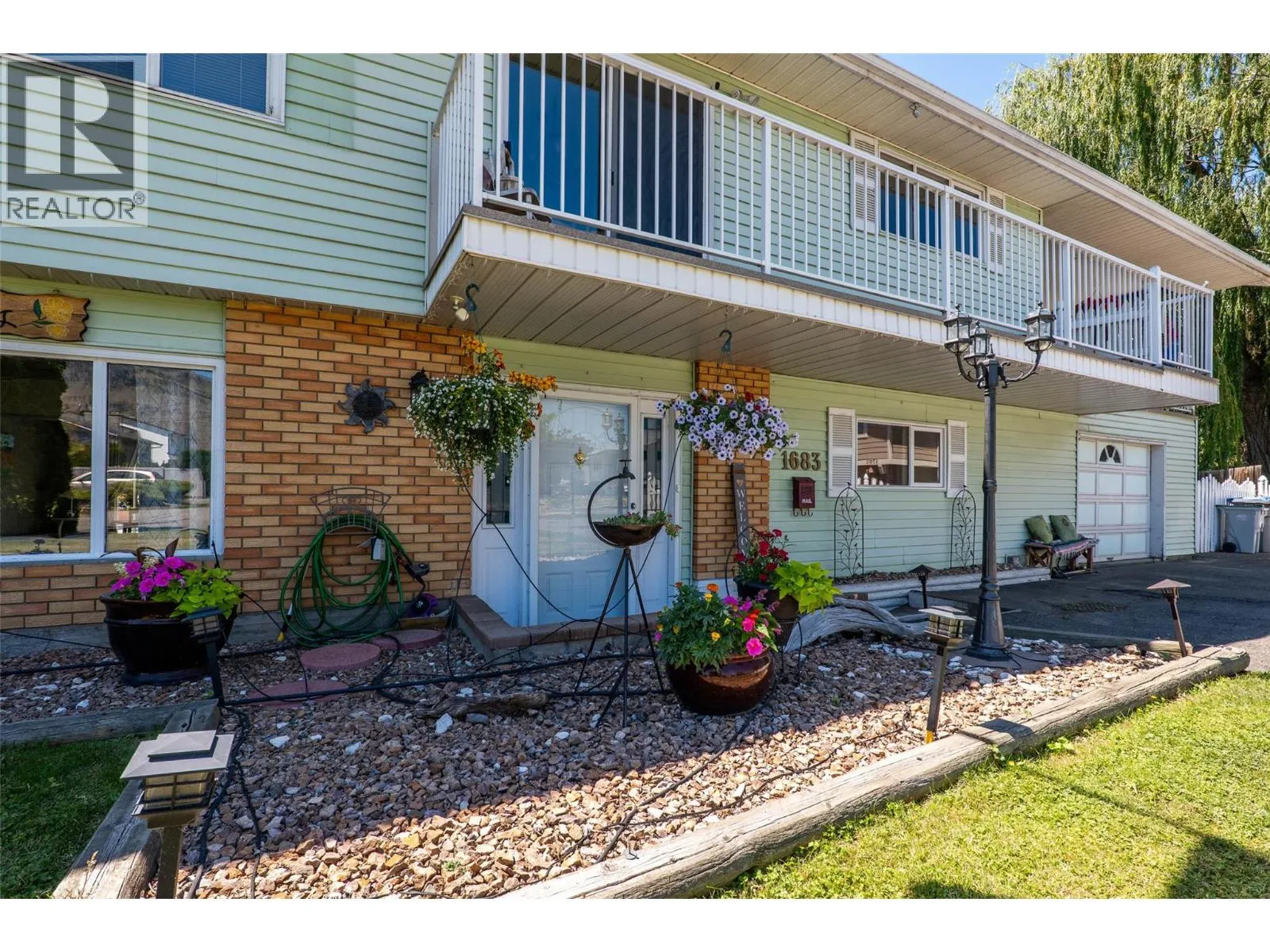 1683 SHERIDAN Drive