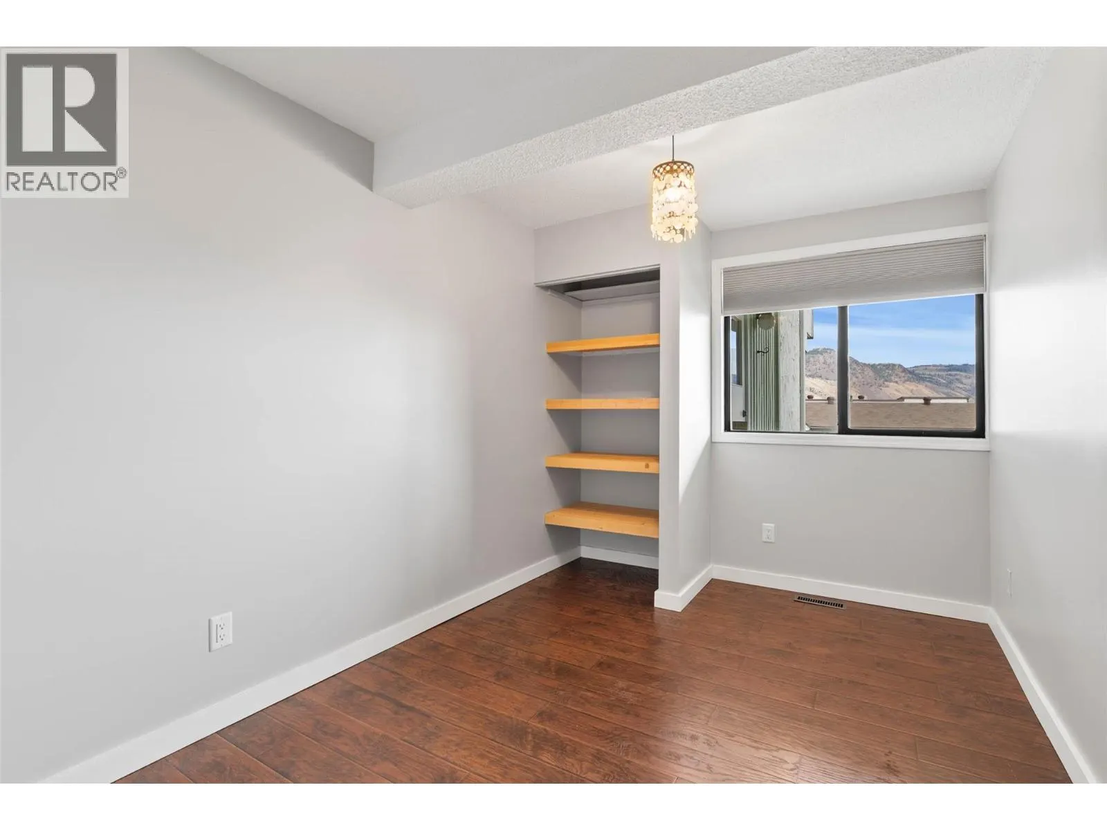 137 MCGILL Road Unit# 91
