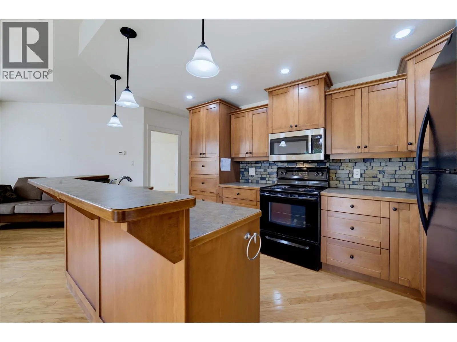 611 Shuswap Street SW Unit# 202