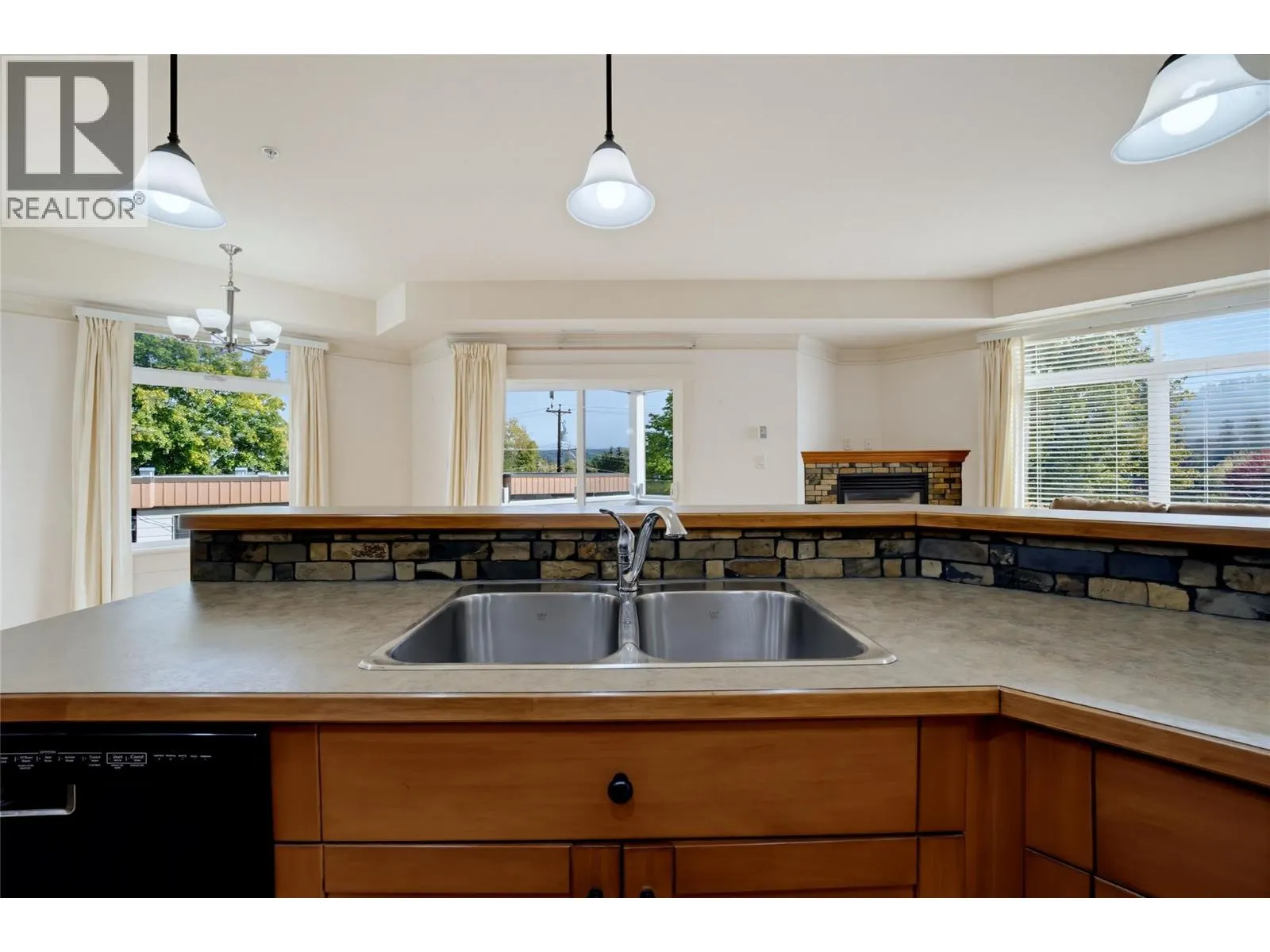 611 Shuswap Street SW Unit# 202