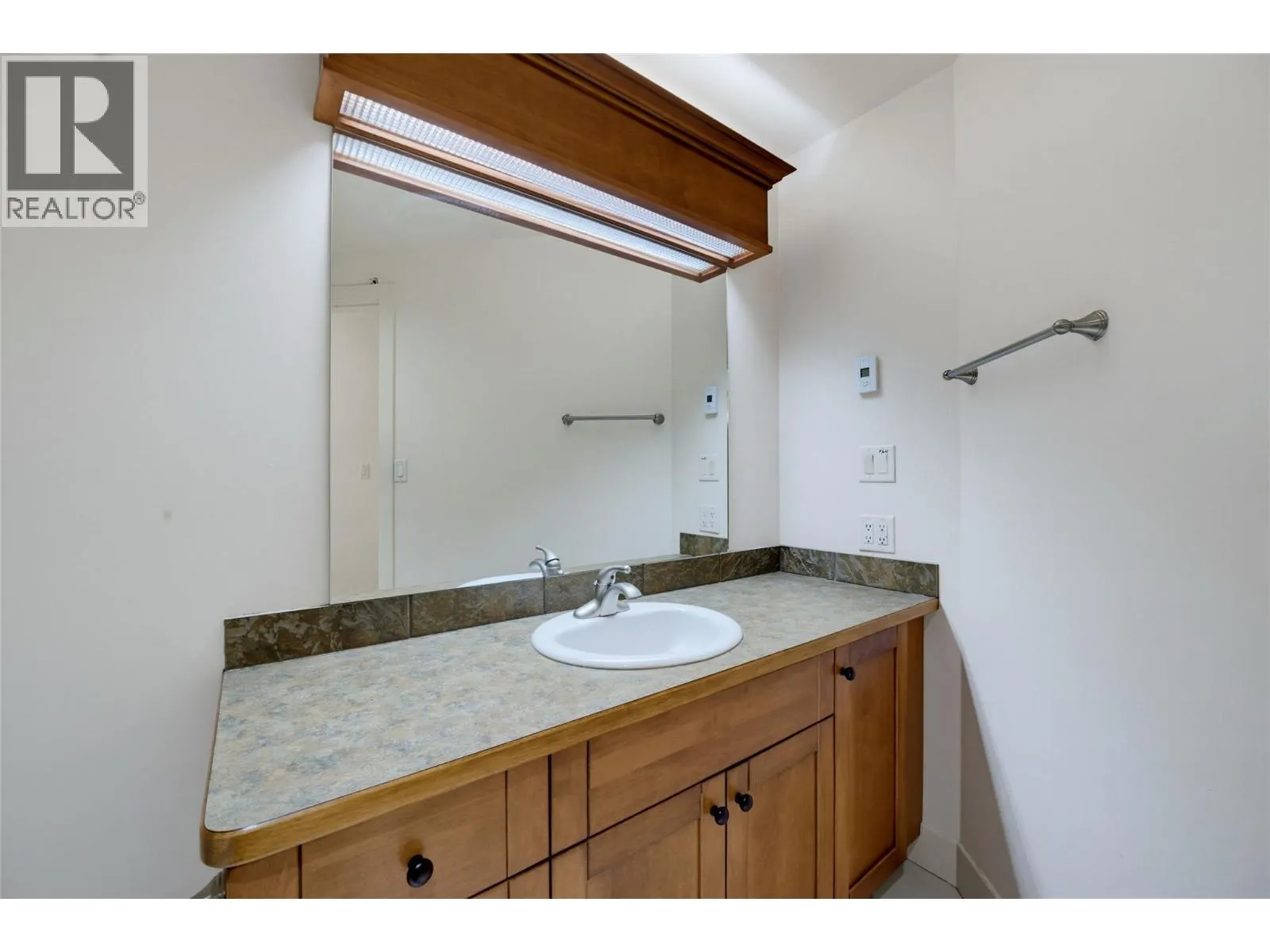 611 Shuswap Street SW Unit# 202