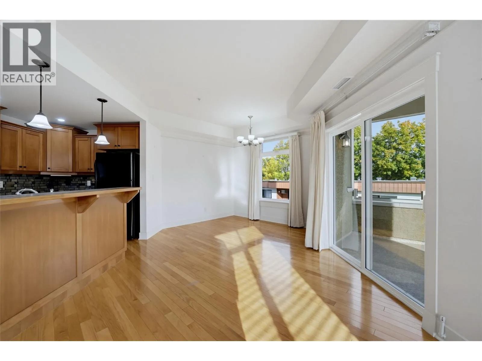 611 Shuswap Street SW Unit# 202