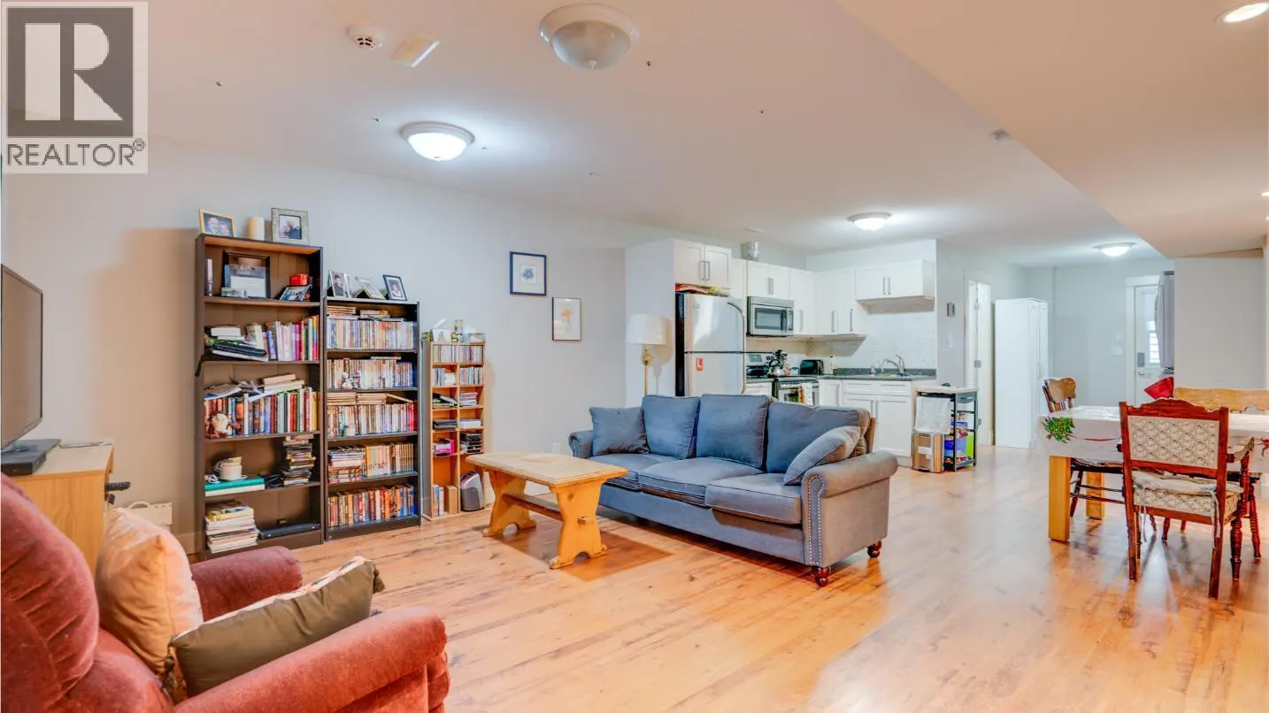 929 Mount Grady Court