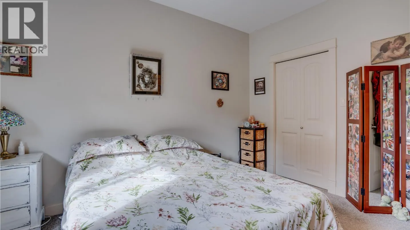 929 Mount Grady Court