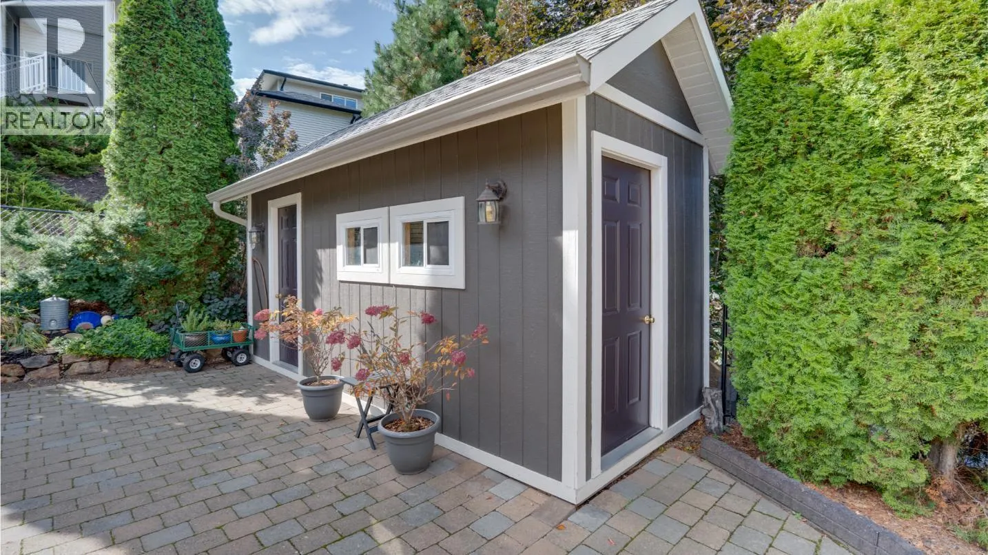 929 Mount Grady Court