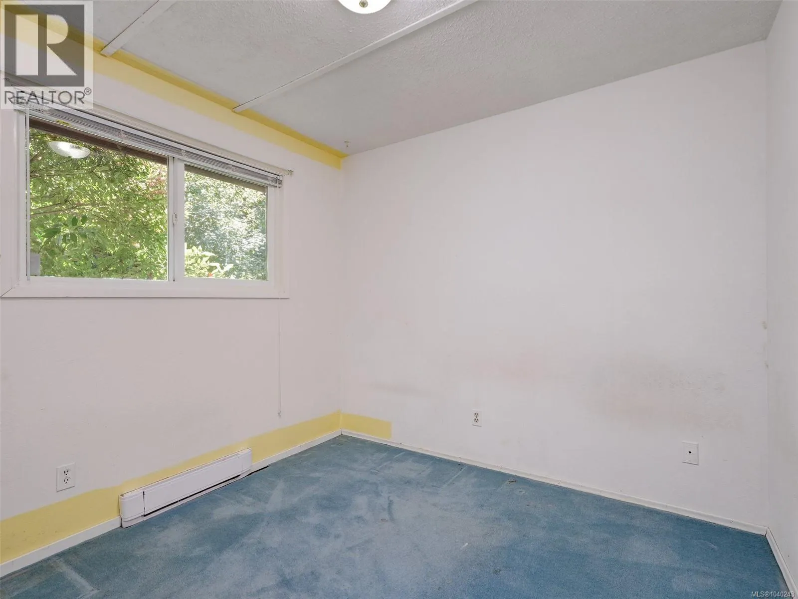 10040 Wisteria Pl