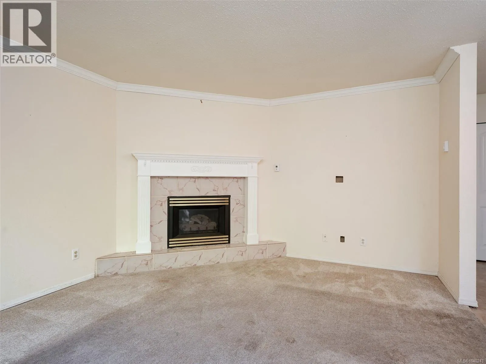 10040 Wisteria Pl