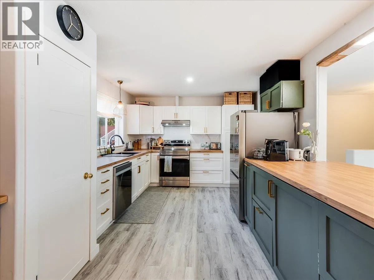 1359 Grosvenor Place