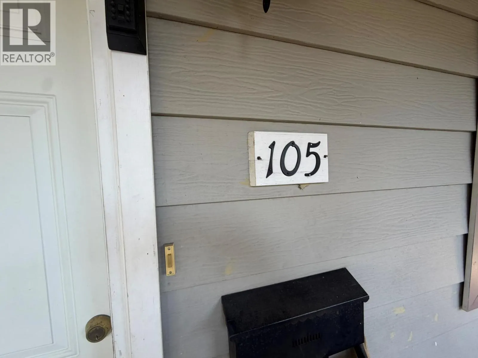 3712 24 Avenue Unit# 105