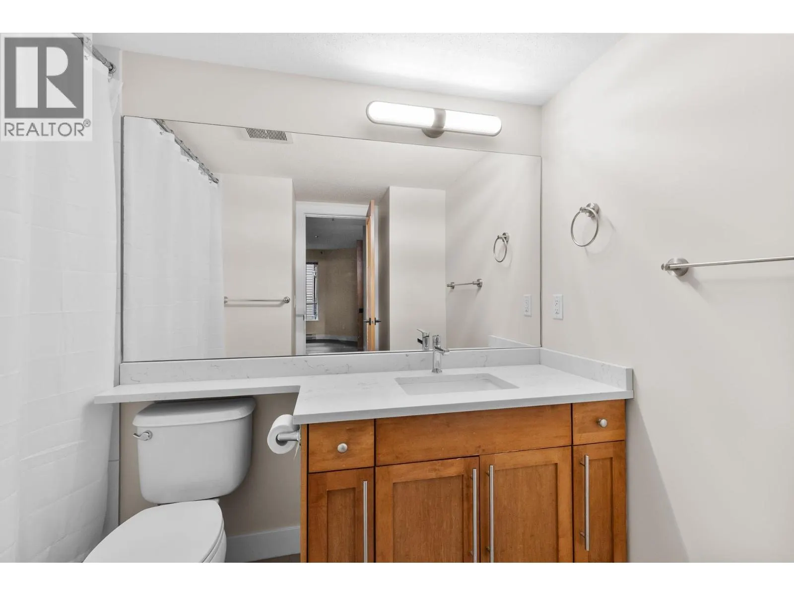 1083 Sunset Drive Unit# 211