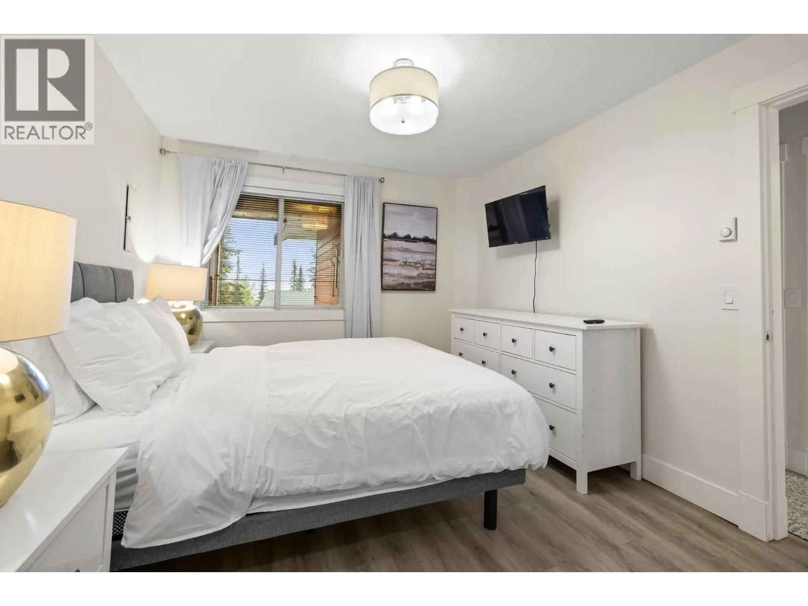 5977 Snow Pines Crescent Unit# 116C