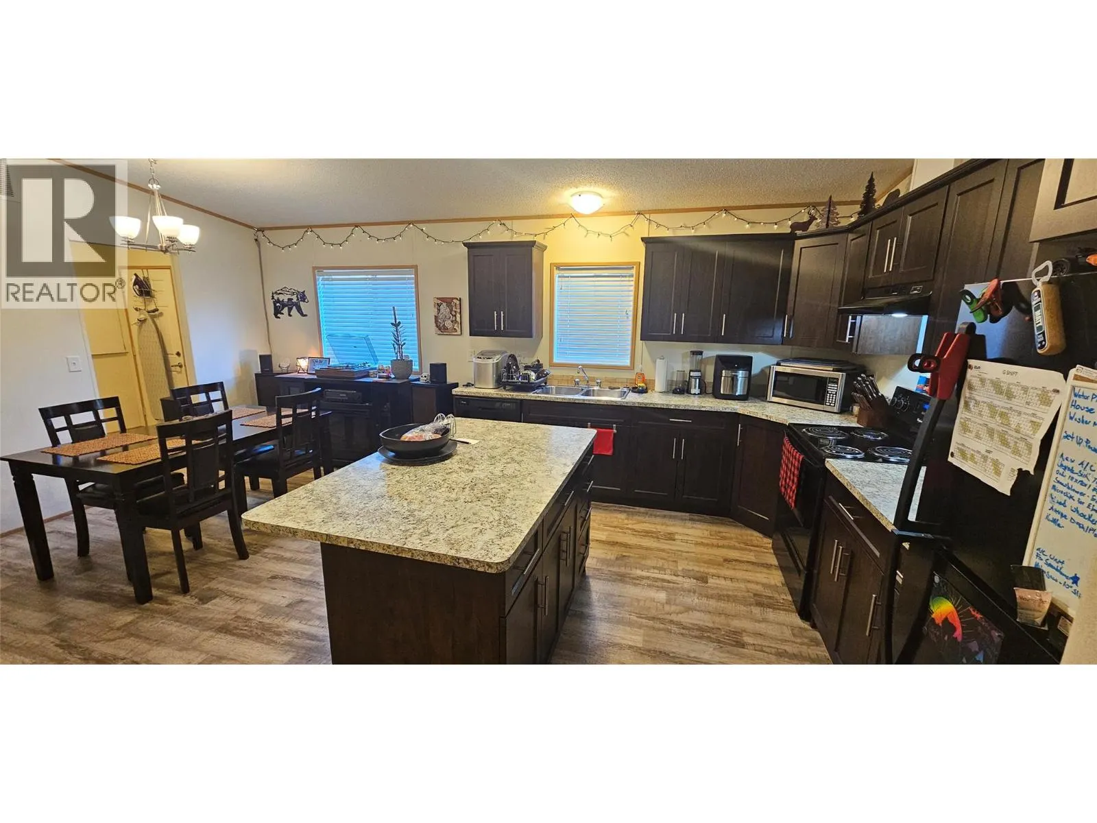 48 WILDERNESS HEIGHTS Drive