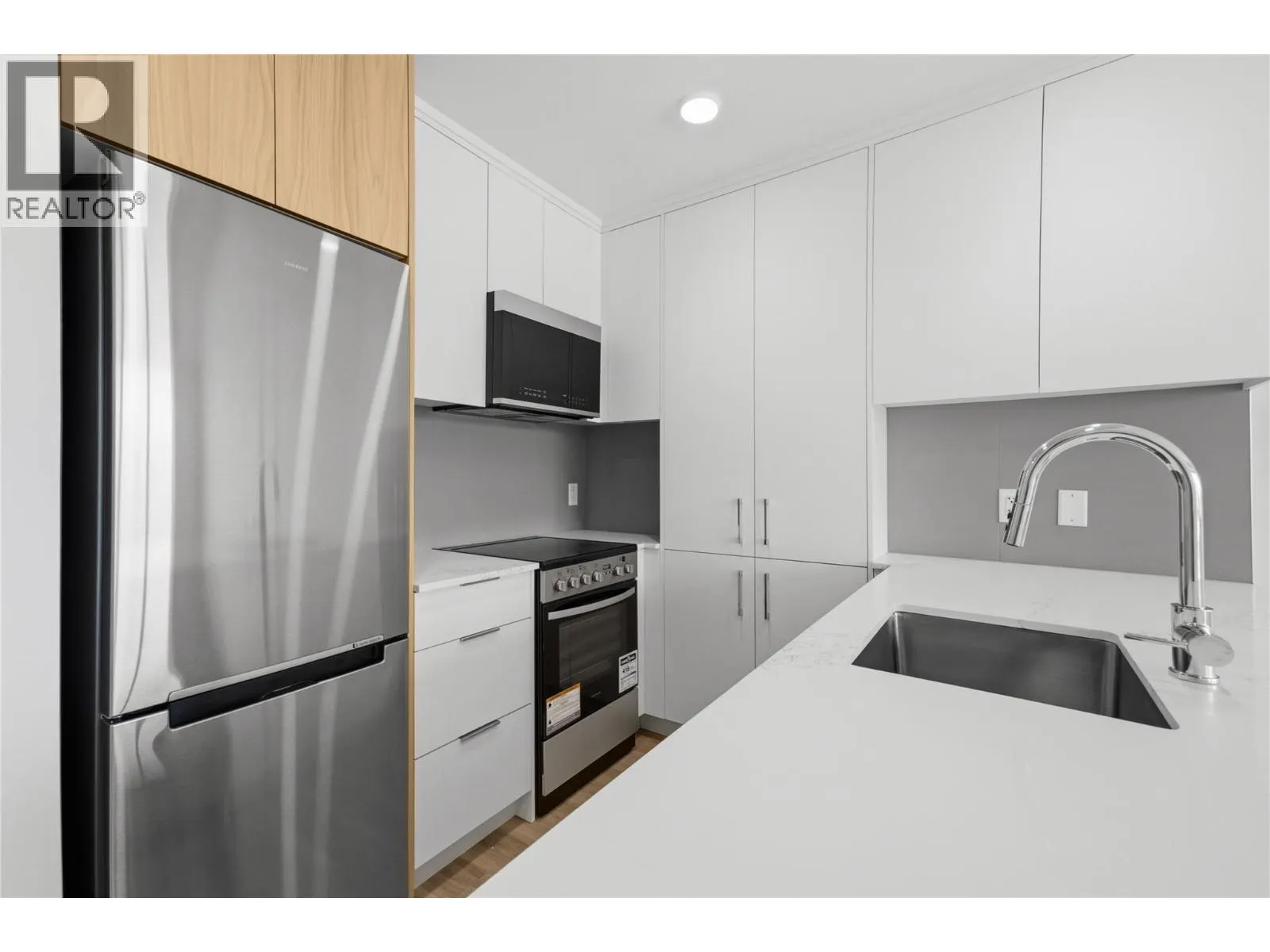 270 Riverside Drive Unit# 608