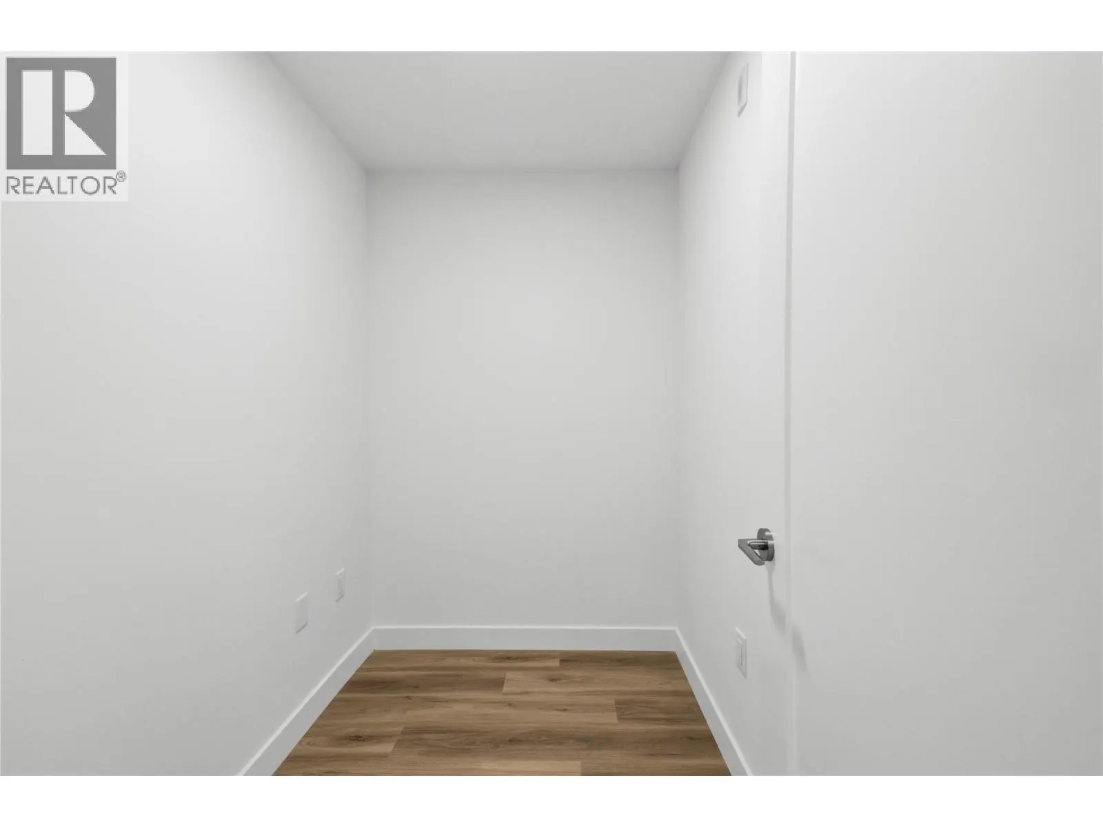 270 Riverside Drive Unit# 608