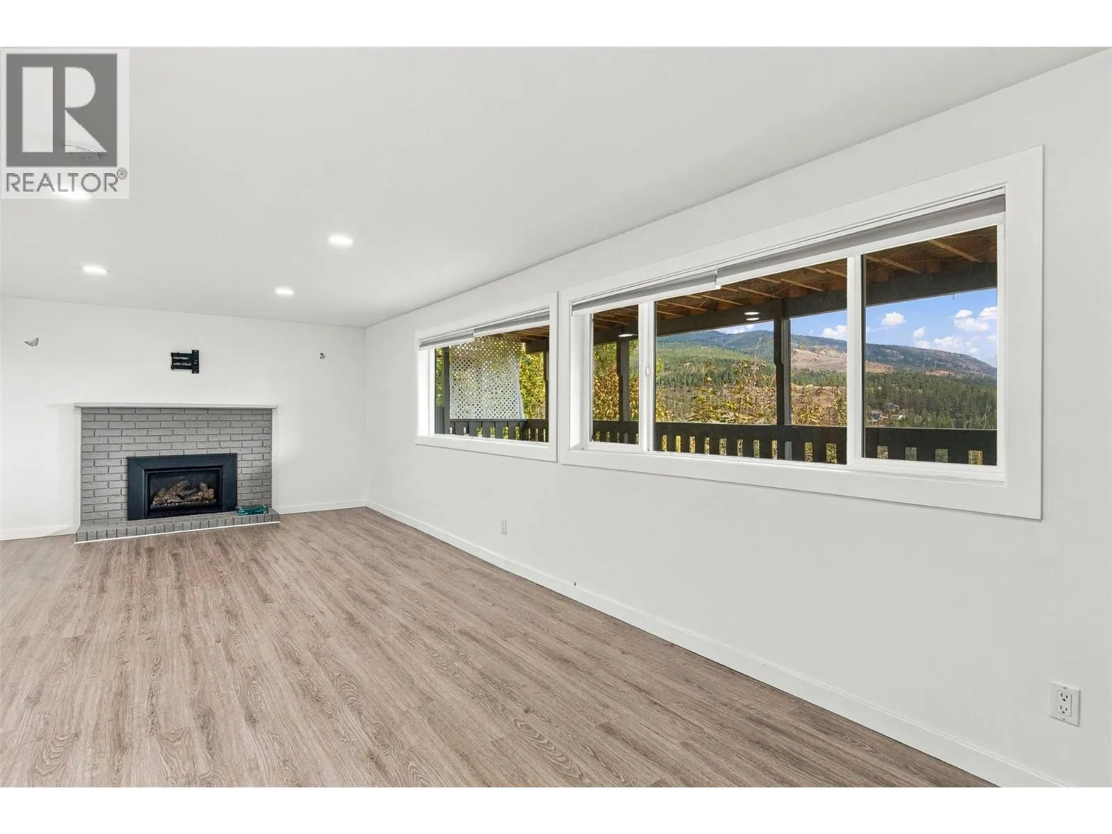 3273 McLeod Road