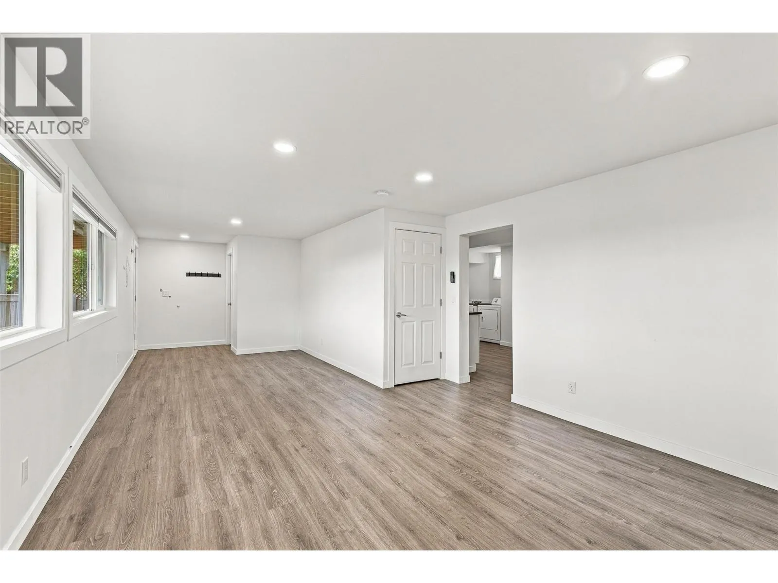 3273 McLeod Road
