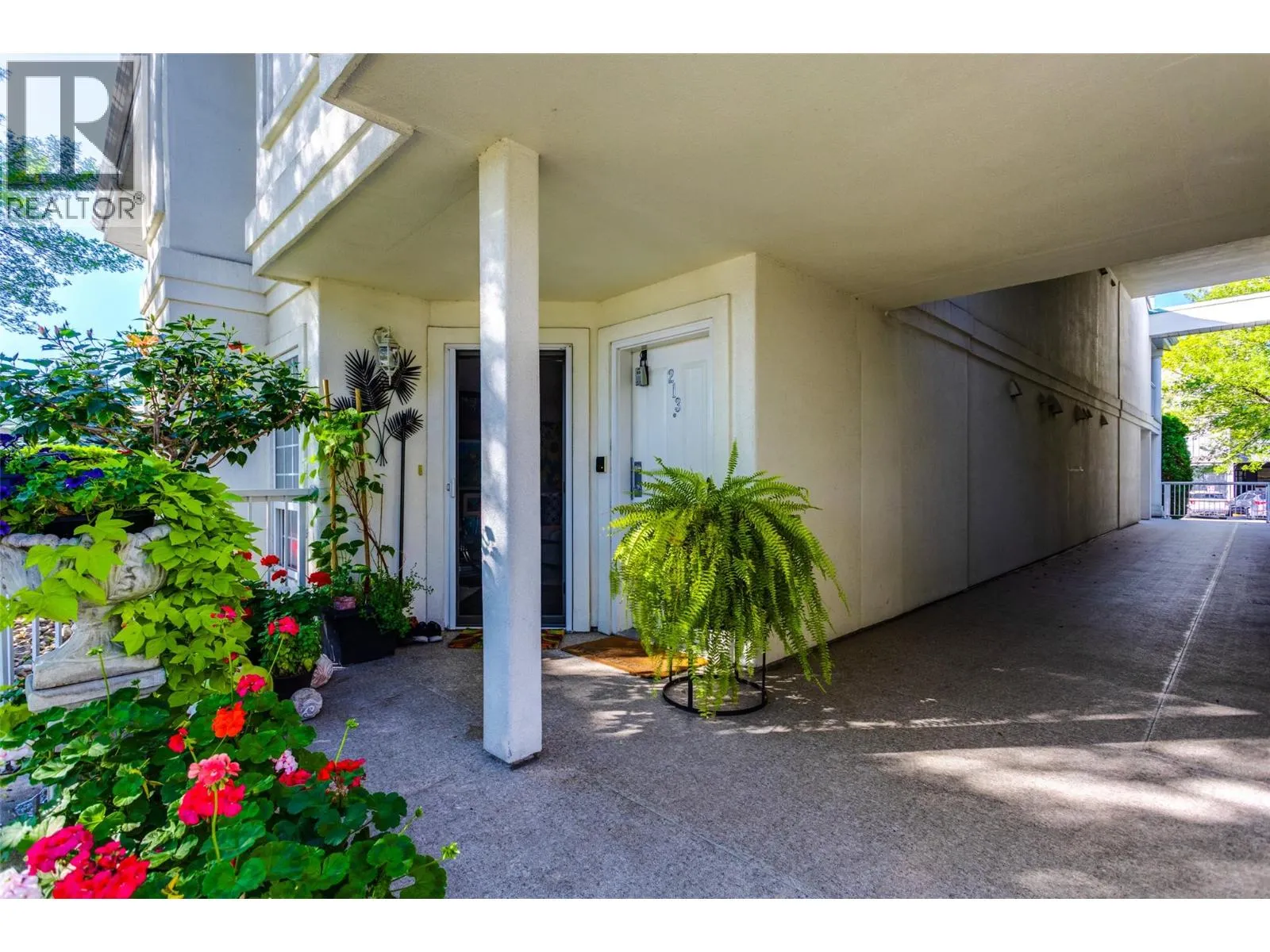 2350 Stillingfleet Road Unit# 113