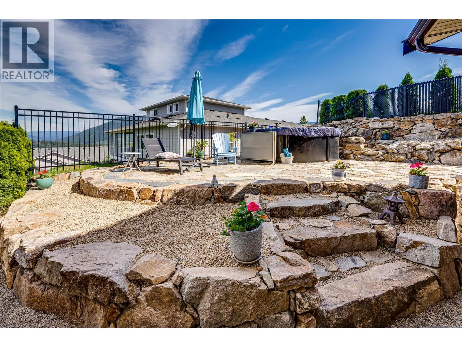 108 Red Rock Crescent