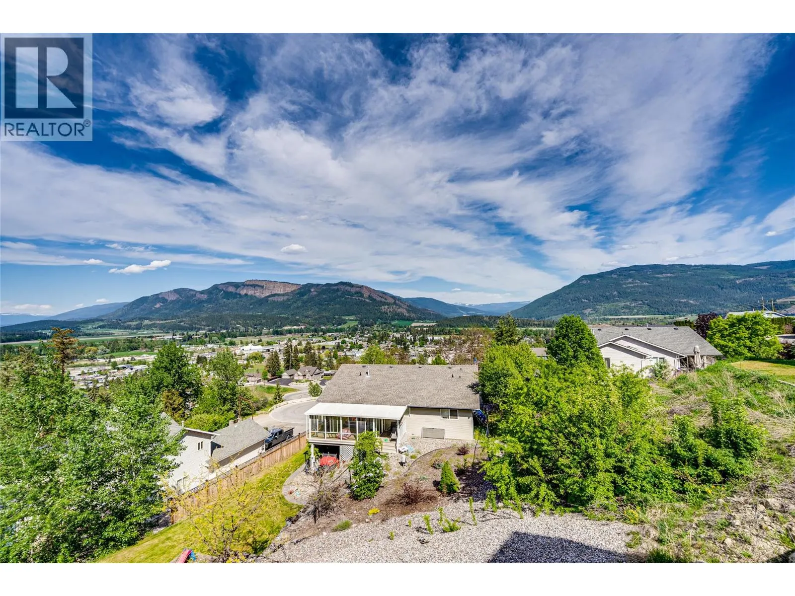108 Red Rock Crescent