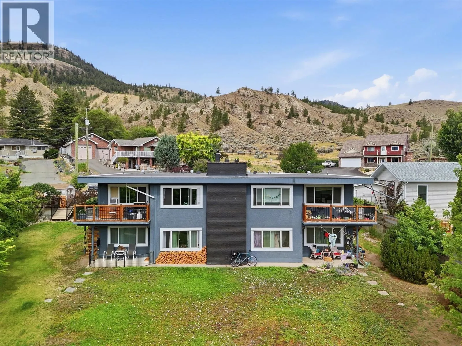 2623 PARKVIEW Drive