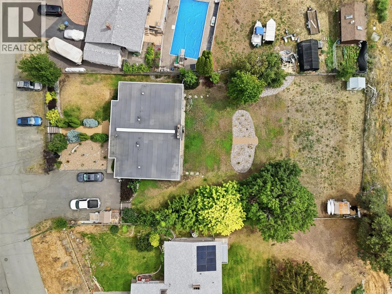 2623 PARKVIEW Drive