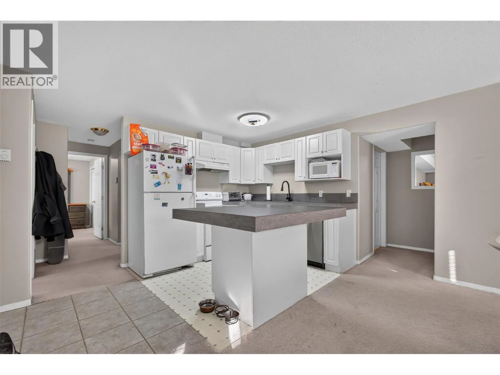 1212 Cerise Drive