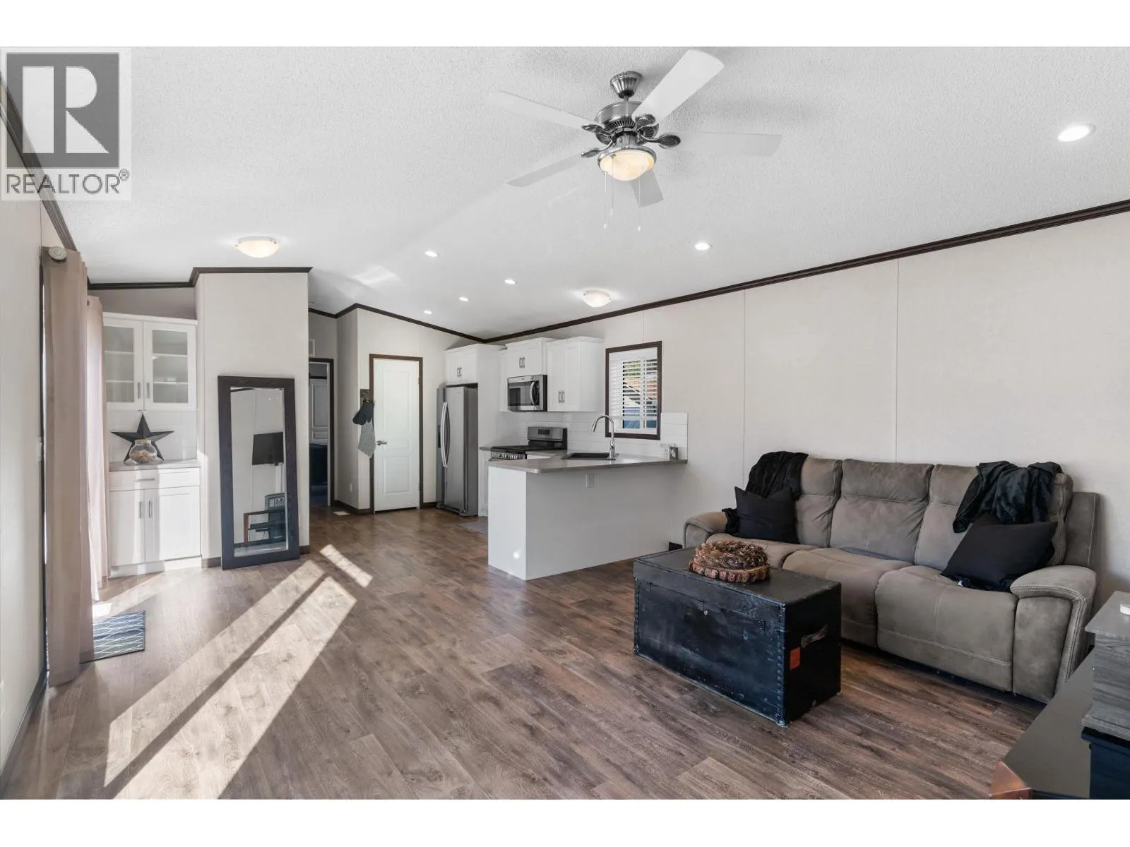 1699 Ross Road Unit# 201