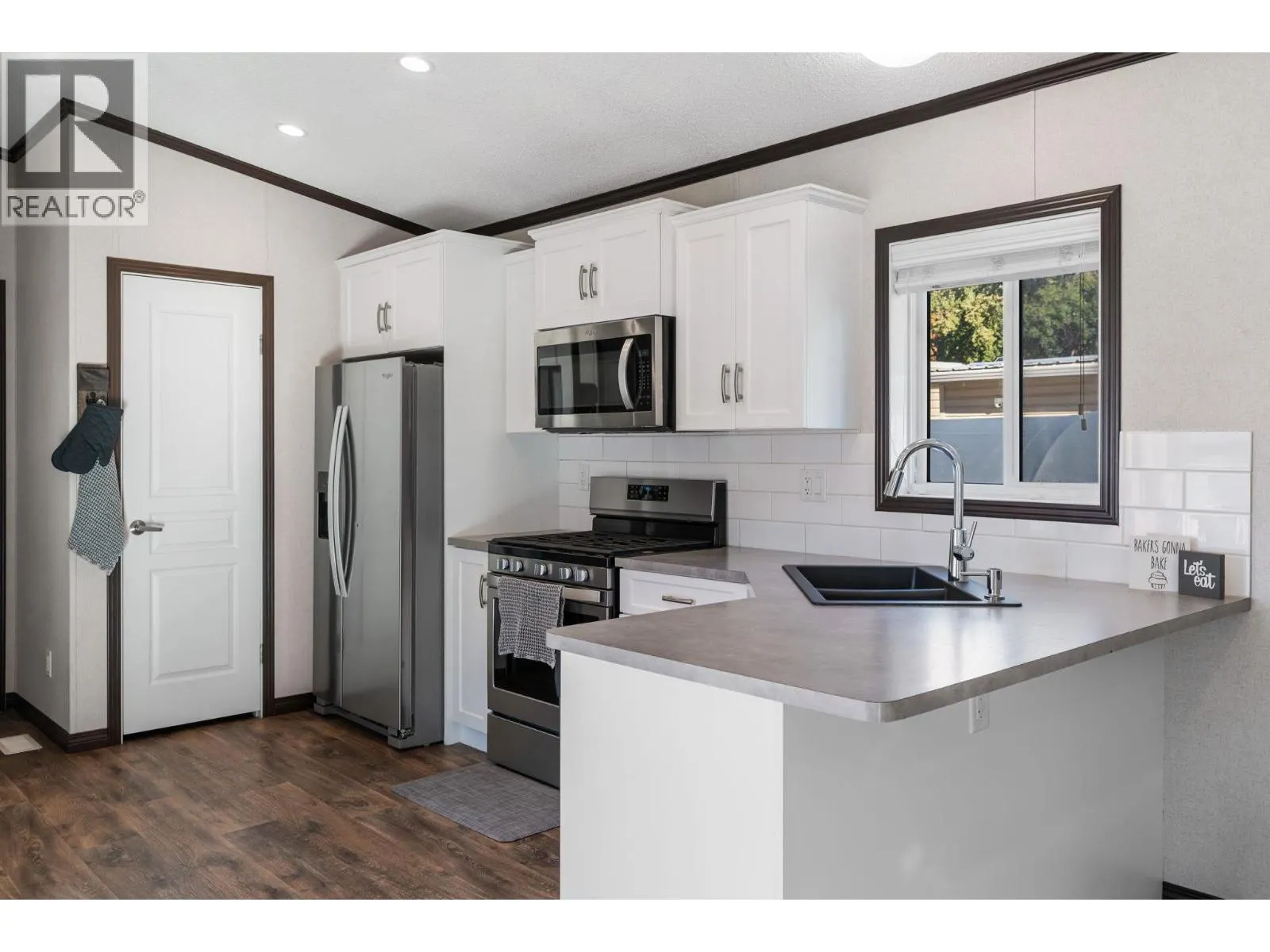 1699 Ross Road Unit# 201