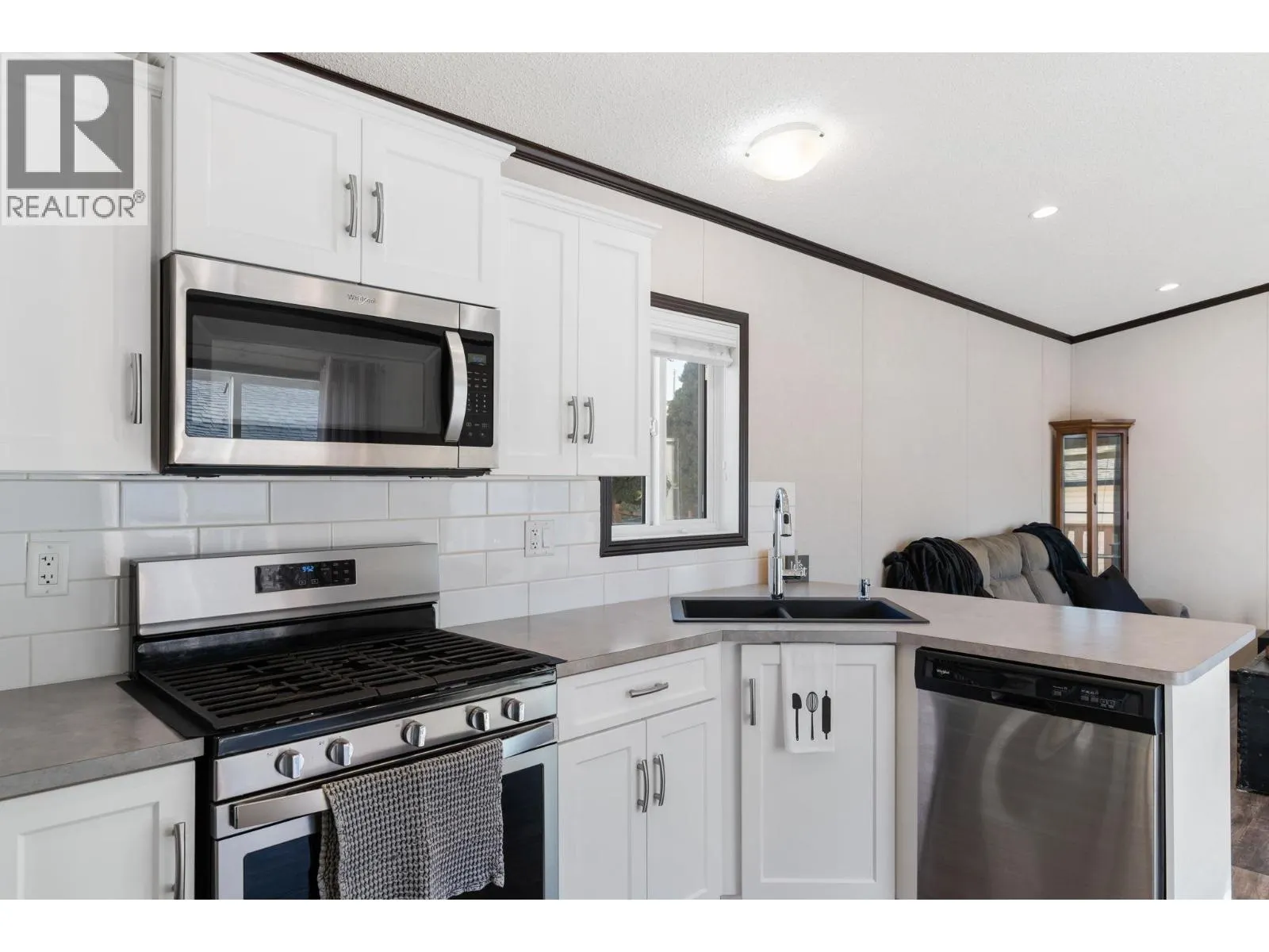 1699 Ross Road Unit# 201