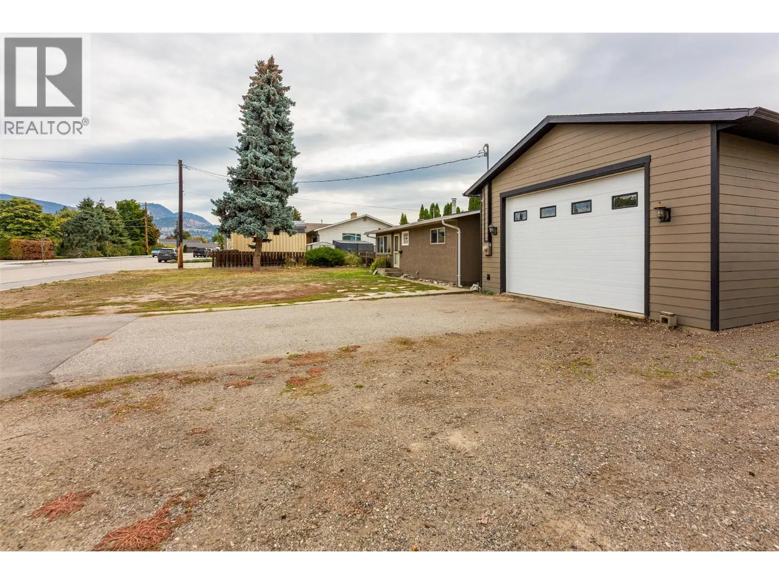 1495 Cornwall Road