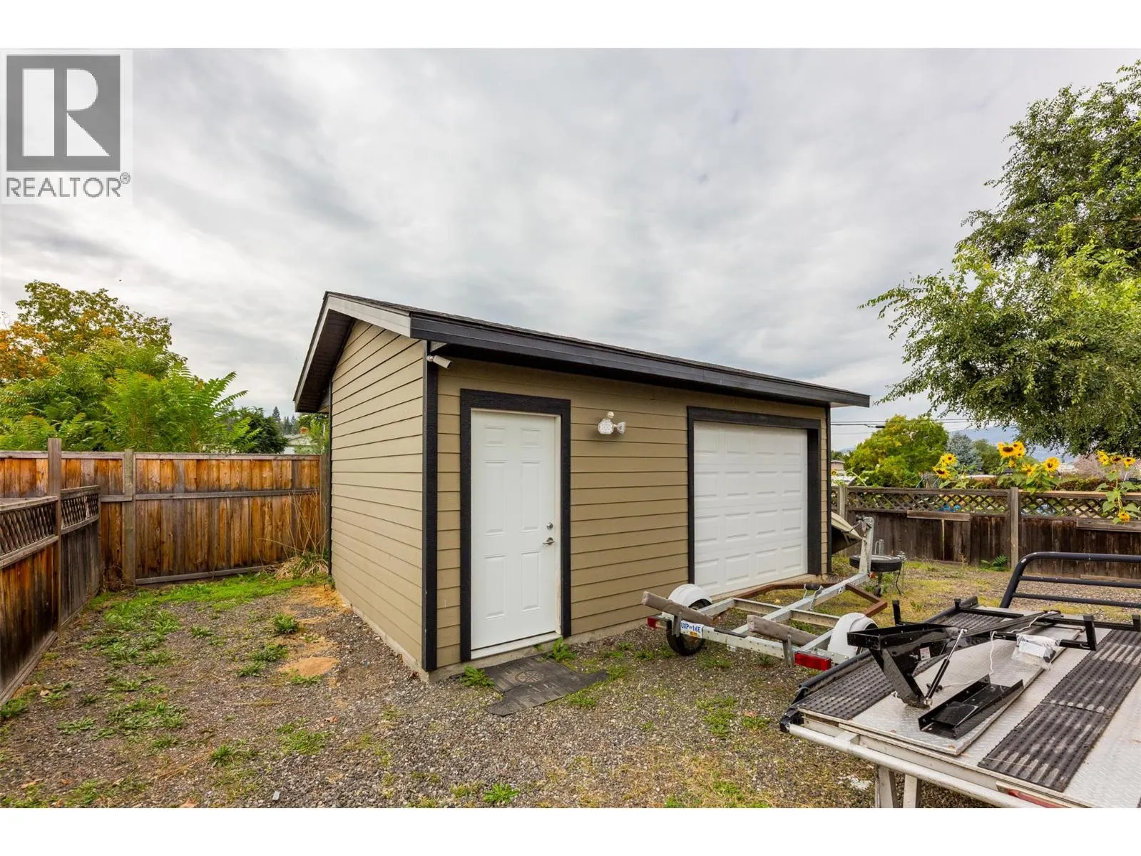 1495 Cornwall Road