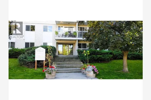 625 Rowcliffe Avenue Unit# 207
