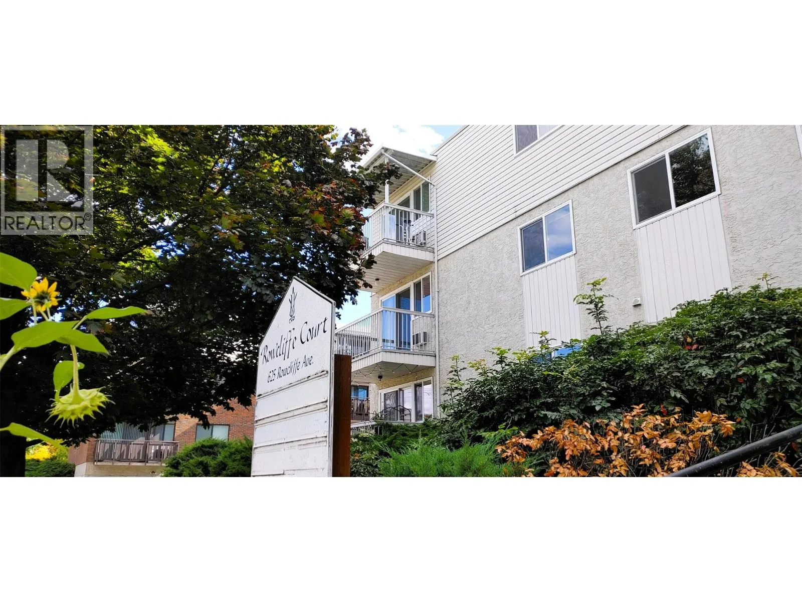625 Rowcliffe Avenue Unit# 207