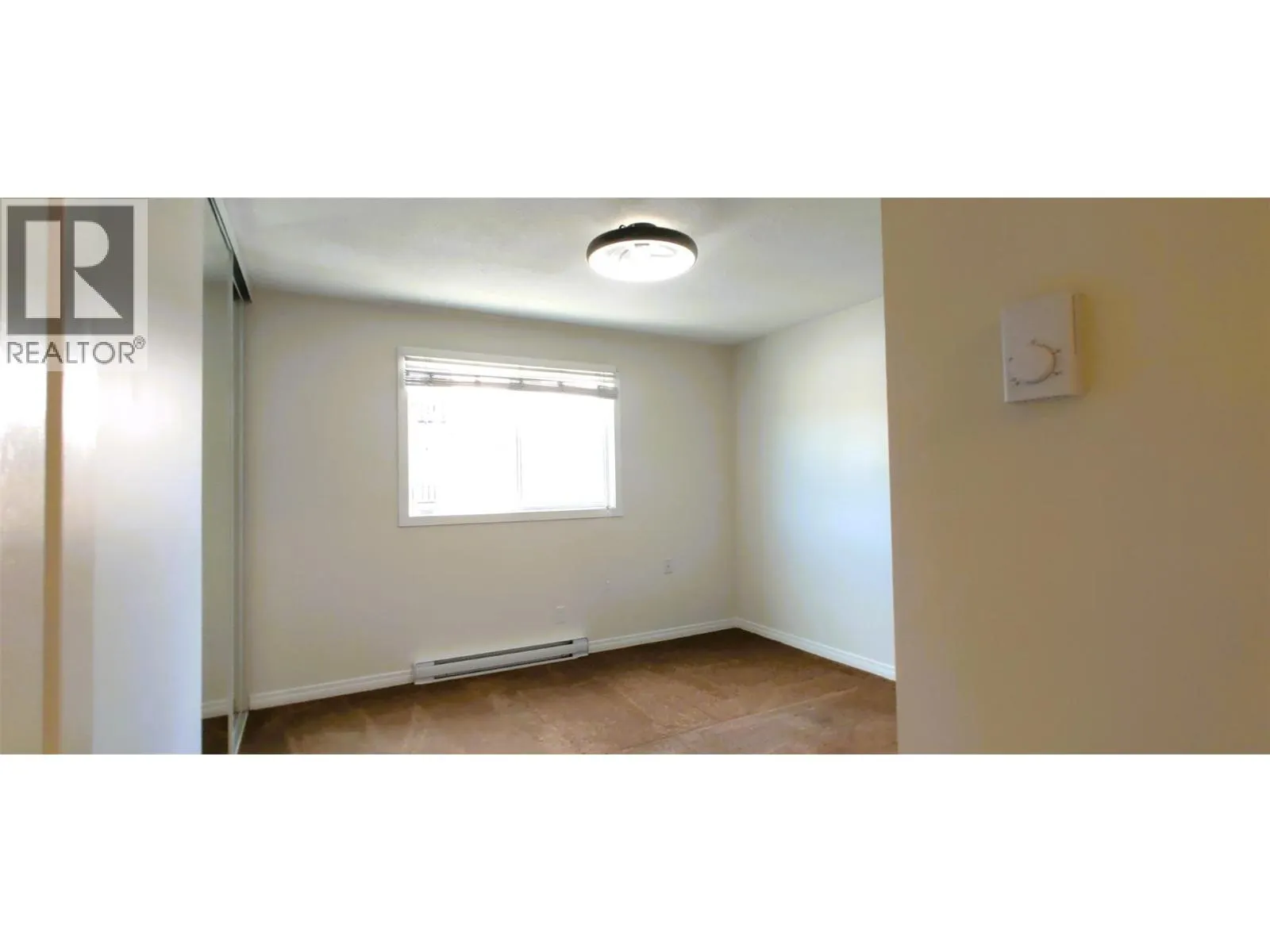 625 Rowcliffe Avenue Unit# 207