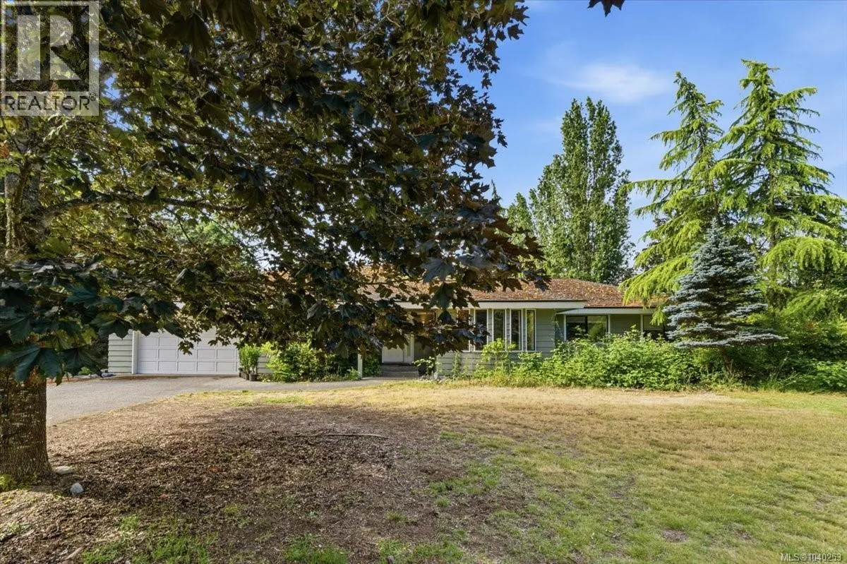 880 Garden Rd E