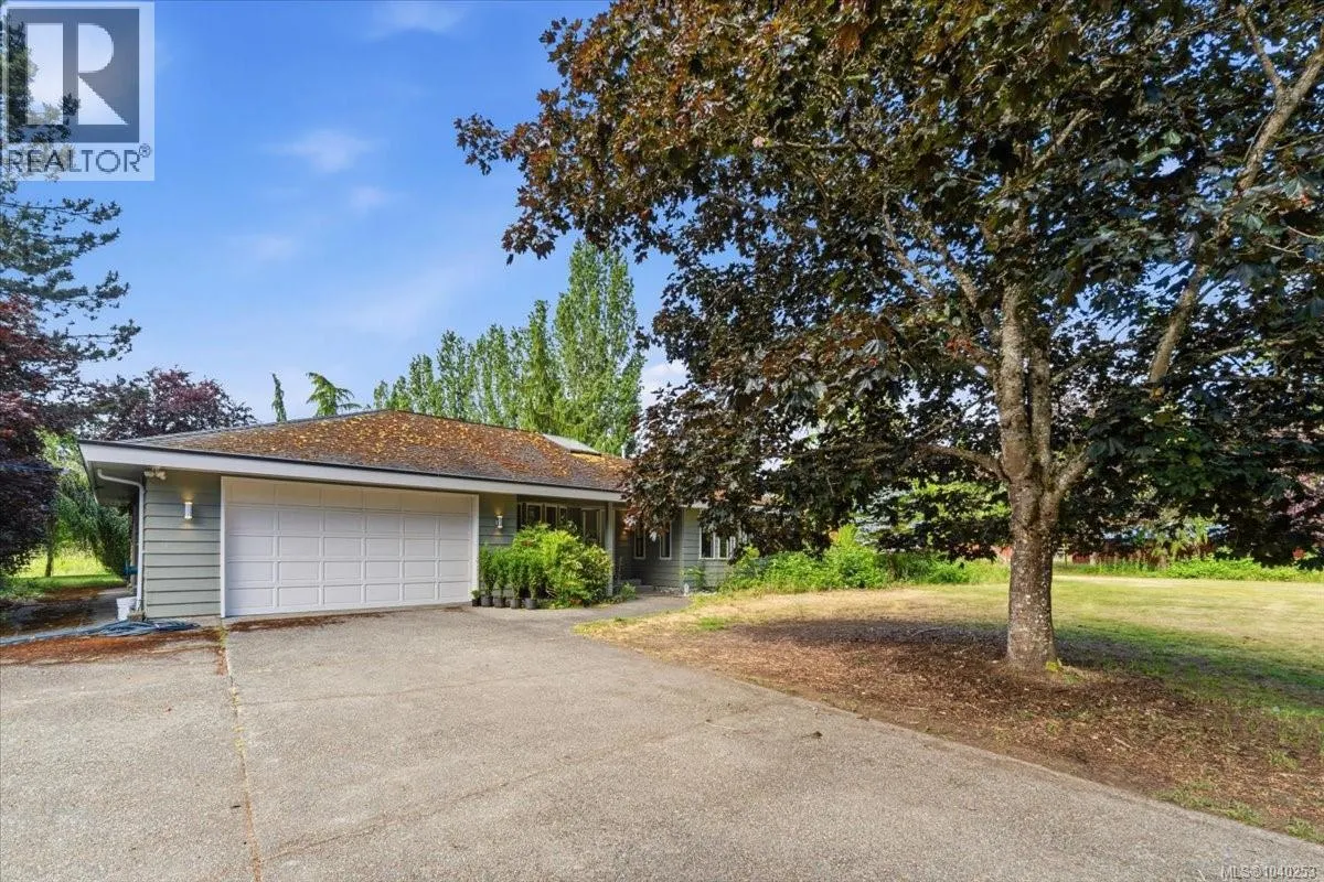 880 Garden Rd E