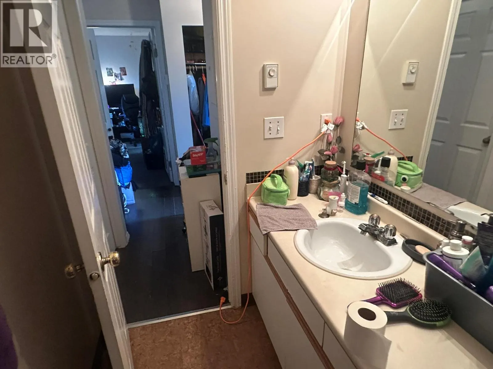 3710 24 Avenue Unit# 203