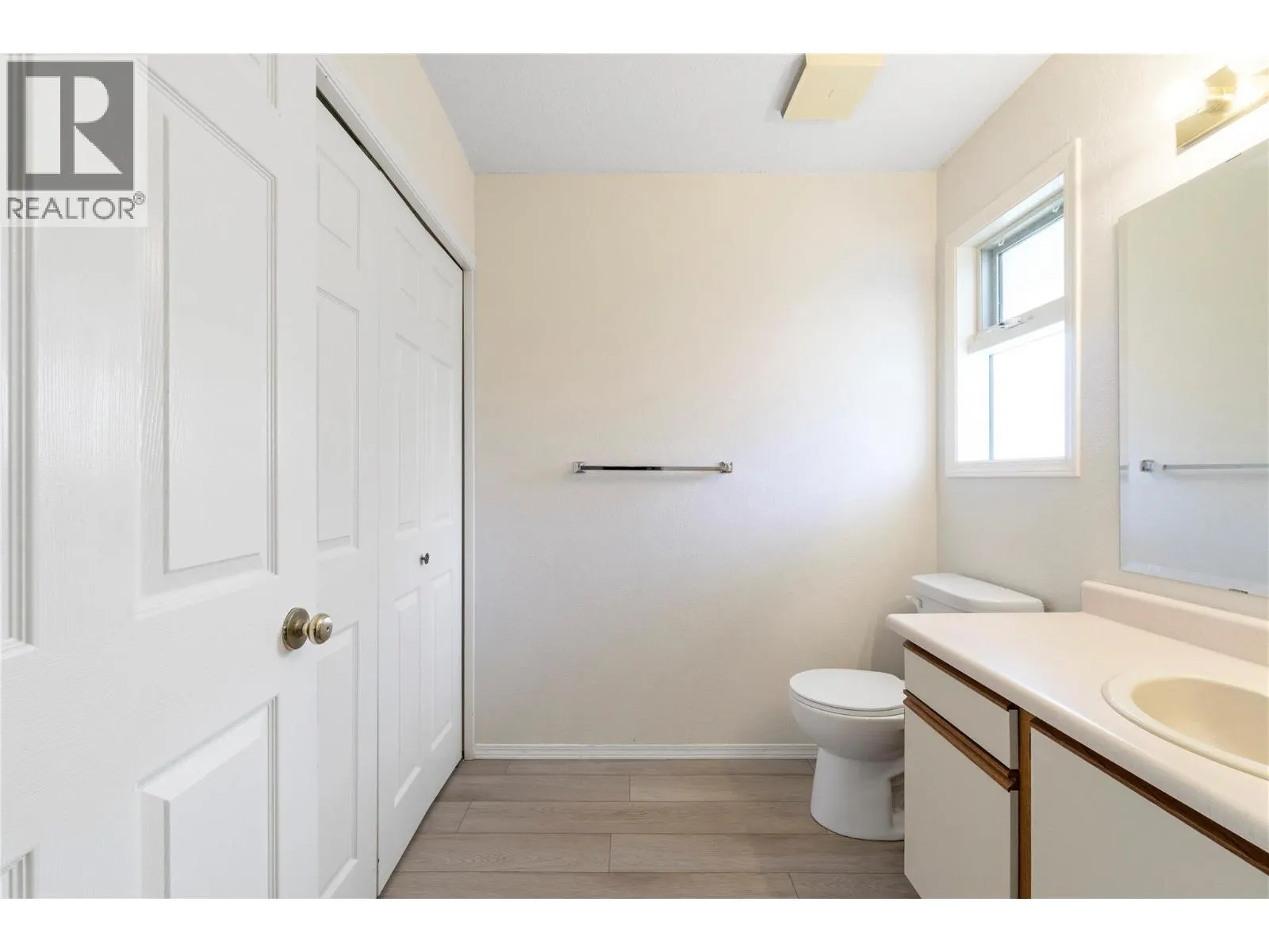 600 10 Street SW Unit# 6