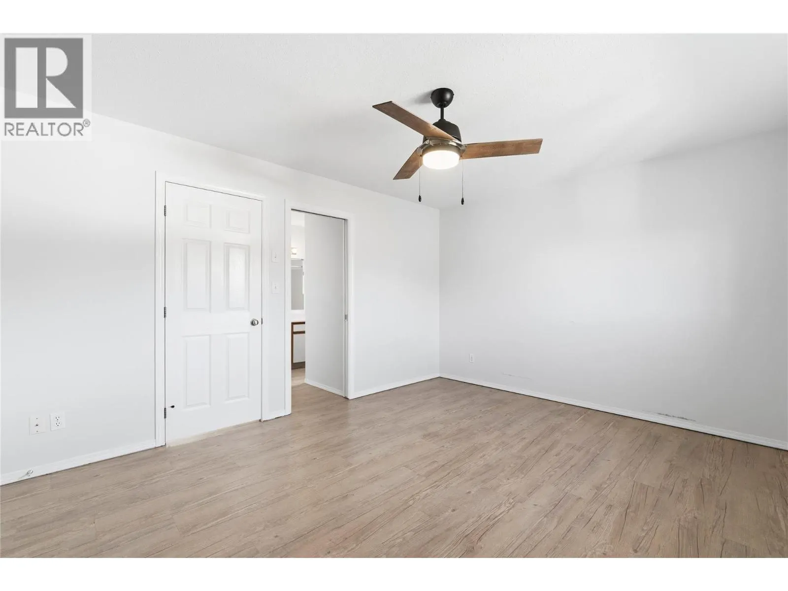 600 10 Street SW Unit# 6