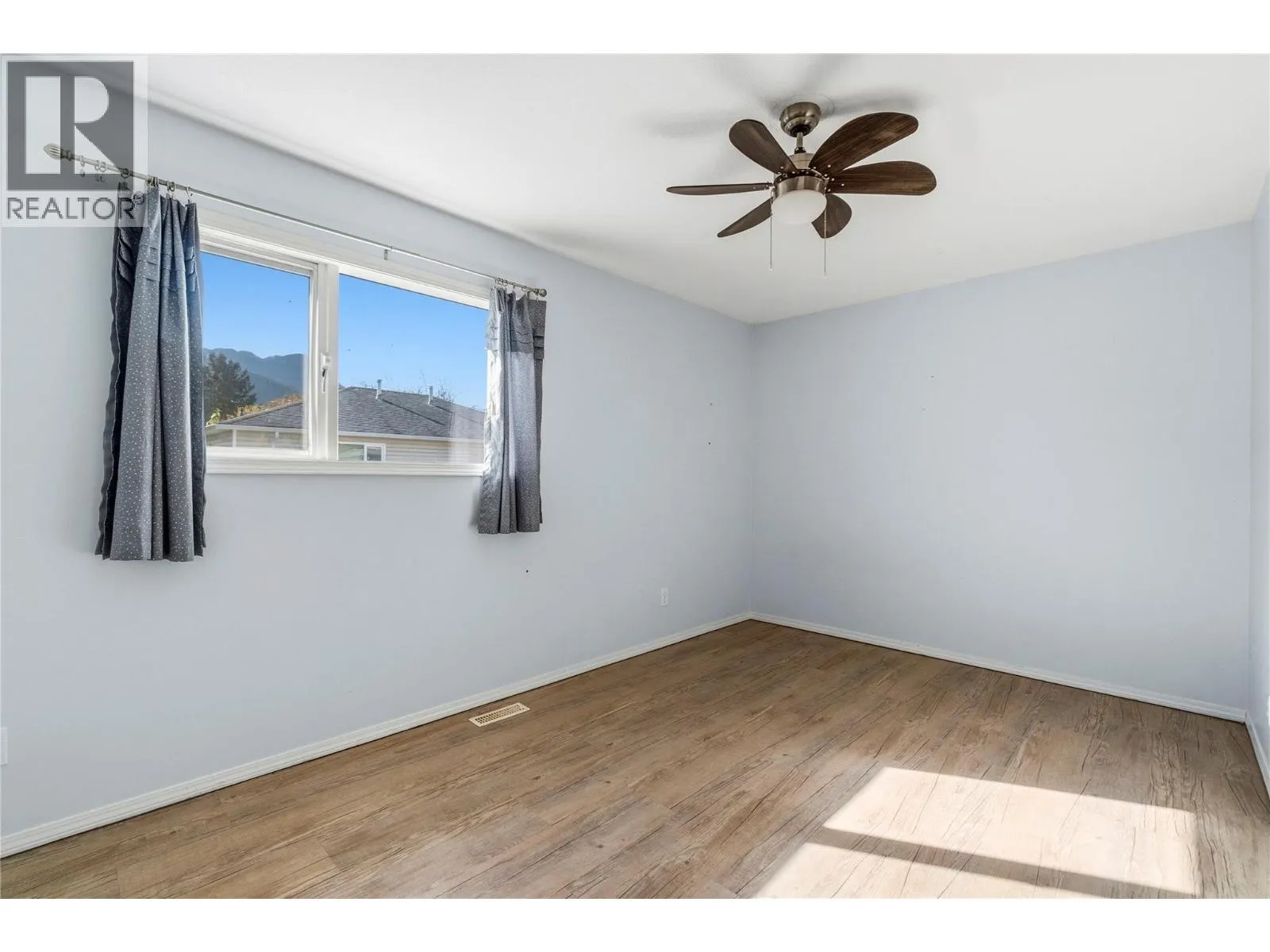 600 10 Street SW Unit# 6