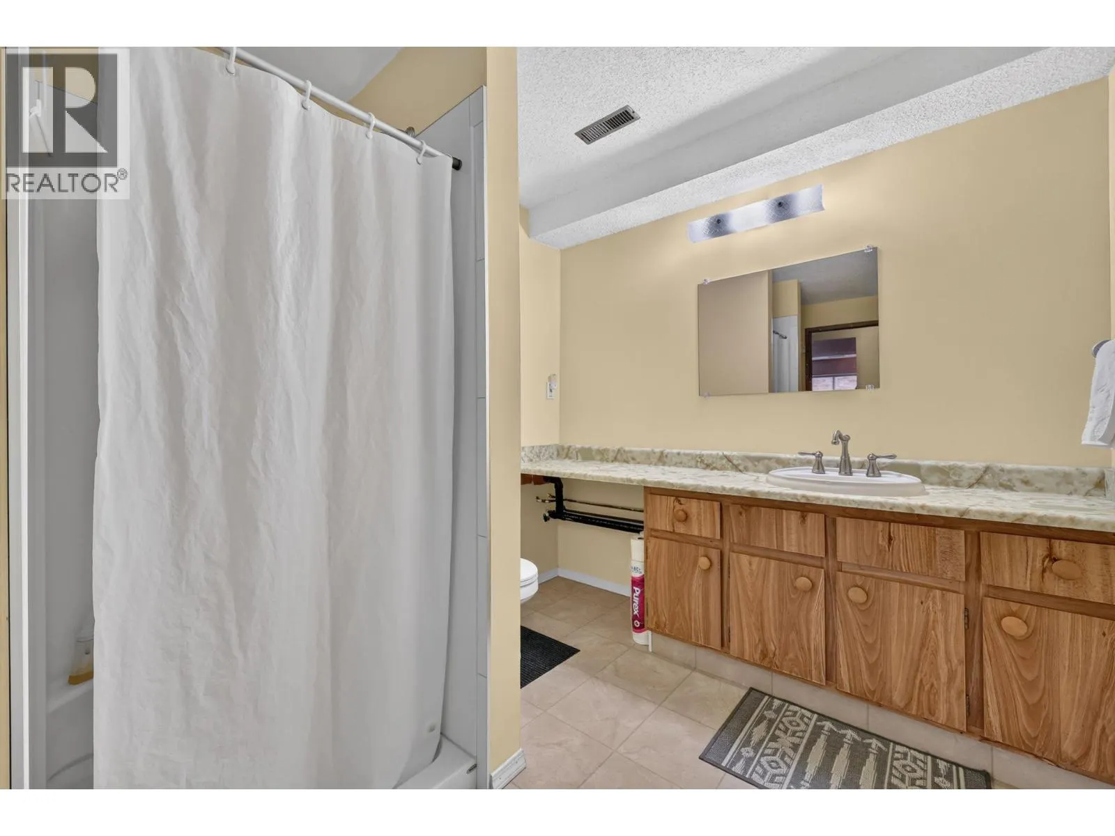 879 Trench Court